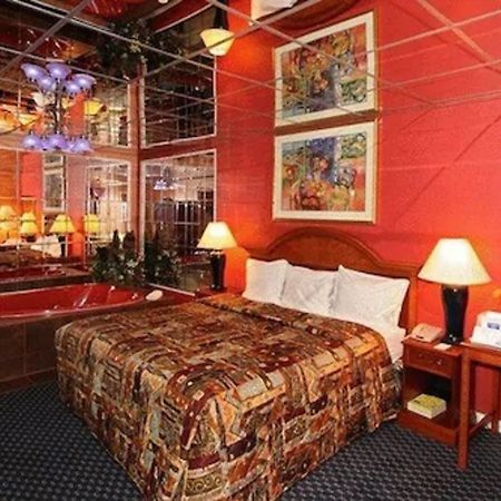 The Regal Inn & Suites Rosedale Room photo